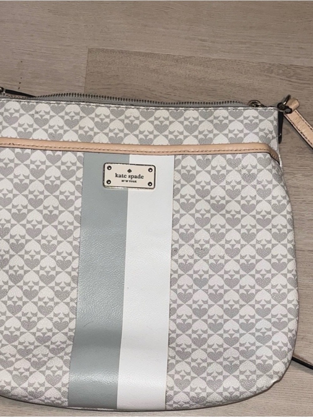 kate spade White, Light Gray & Cream Patterned Crossbody Bag